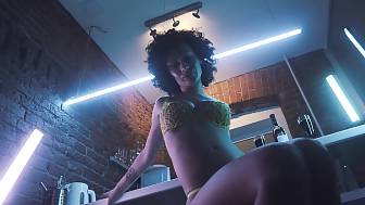 jerk pussy vibrator ejaculation