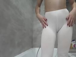 13 min - White leggings 3 finger