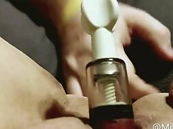 3 min - Milf fingered squirting