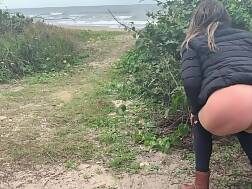 8 min - Public beach