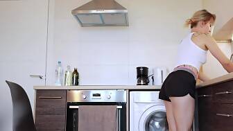 penetrated wife kitchen