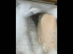 5 min - Pov masturbation bathroom