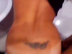 8 min - Milf round ass fucked