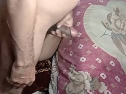 7 min - Desi couple drilled pussy