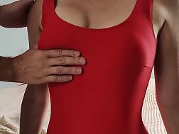 8 min - Curvy beach teasing nipple