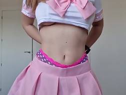 8 min - Wet panties
