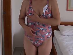 6 min - Huge hairy pussy beach