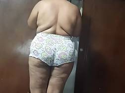 14 min - Masturbate watching dressed