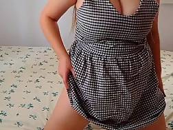 10 min - Dress show big tits