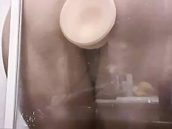 5 min - Penetrating toy shower