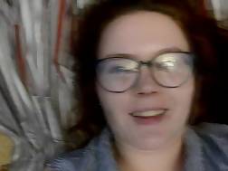 10 min - Nerdy shows feet jerking