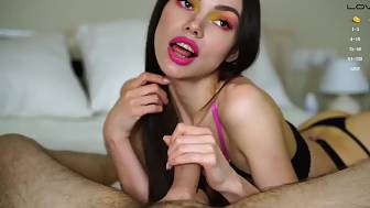 blow college boobed brunette