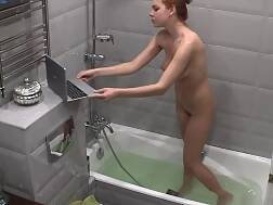 4 min - Livecam bathtub