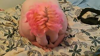 teenager bbw plays dildo