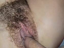 10 min - Unshaved twat creampie